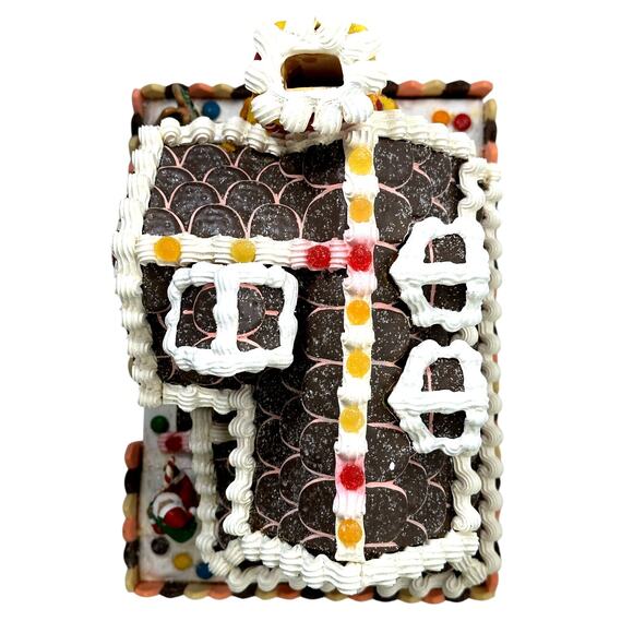 Traditions 433439 Vintage Large Lighted Gingerbread House with Santa - Picture 13 of 16
